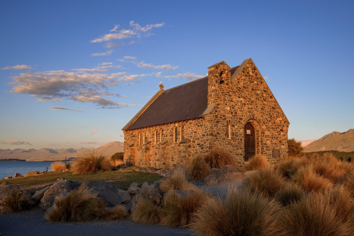 The Southern Alps, Rugged Mountains & Glacier Lakes