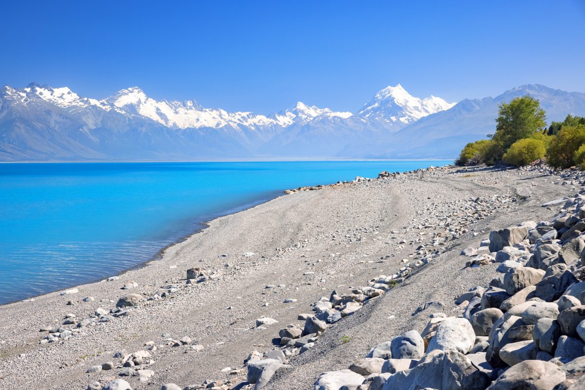 The Southern Alps, Rugged Mountains & Glacier Lakes