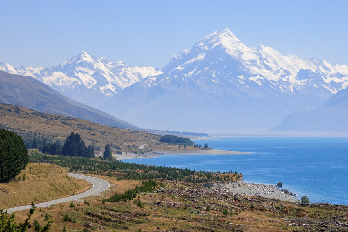 The Southern Alps, Rugged Mountains & Glacier Lakes