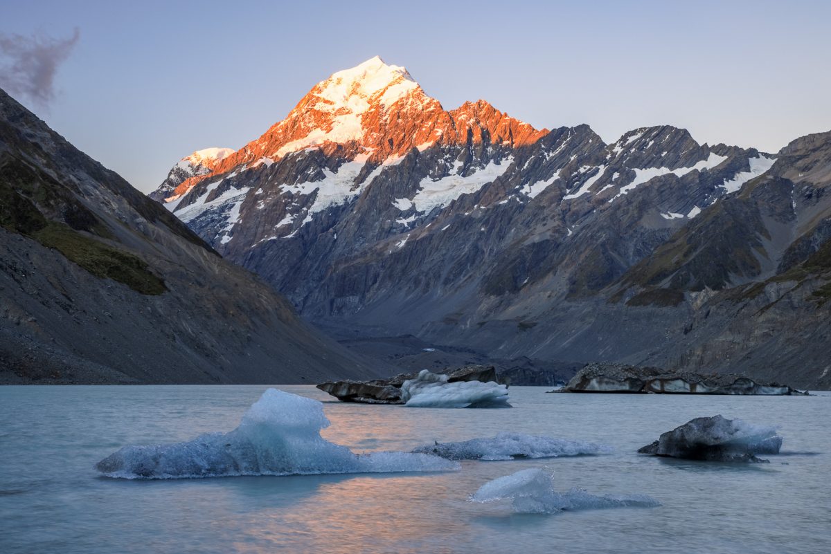 The Southern Alps, Rugged Mountains & Glacier Lakes