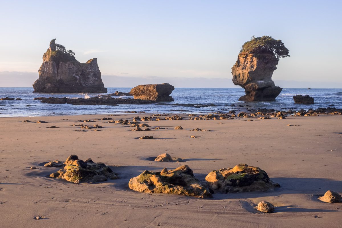 Motukiekie Rock Stacks