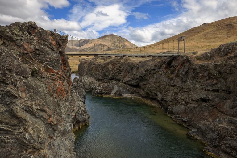 Engineering Students bridge molesworth